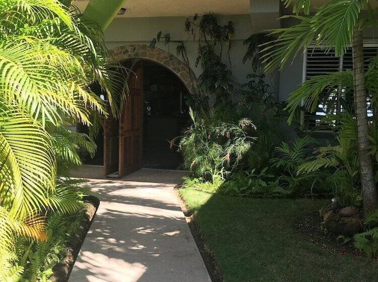 Almond Tree Hotel Resort