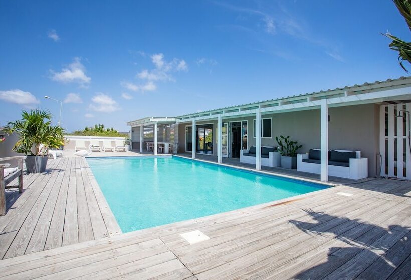 تختخواب و صبحانه Boutique Hotel Jt Curaçao