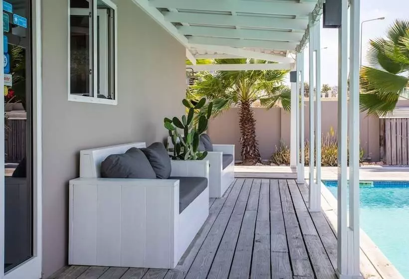تختخواب و صبحانه Boutique Hotel Jt Curaçao
