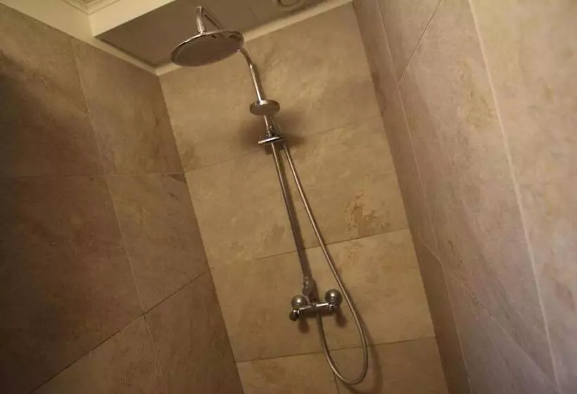 تختخواب و صبحانه Cja Guesthouse
