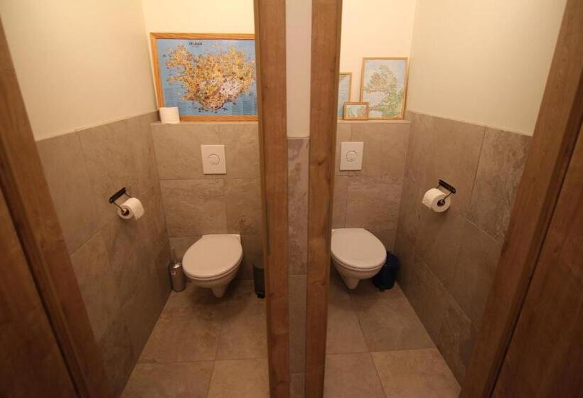 تختخواب و صبحانه Cja Guesthouse