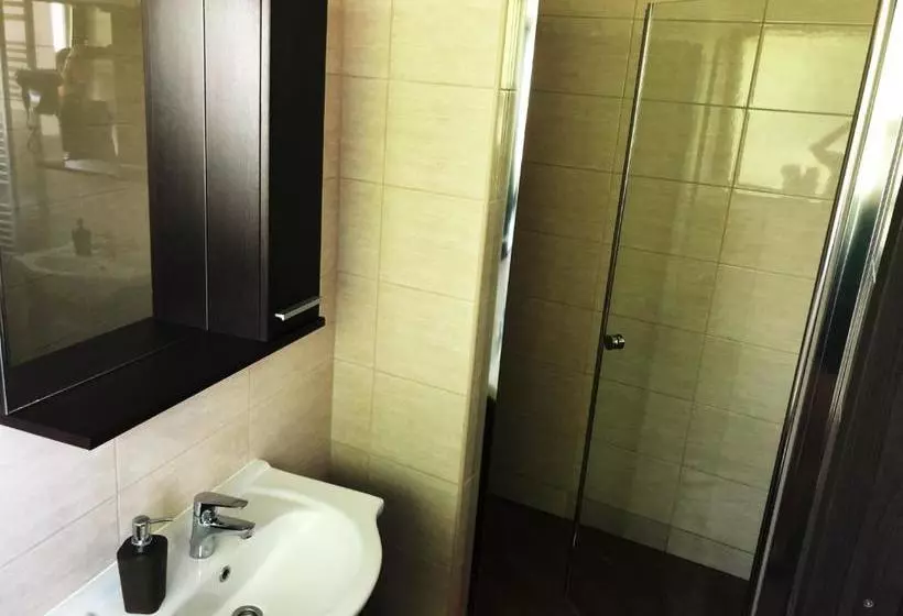 Aamiaismajoitus (B&B) Fitromax Ajka