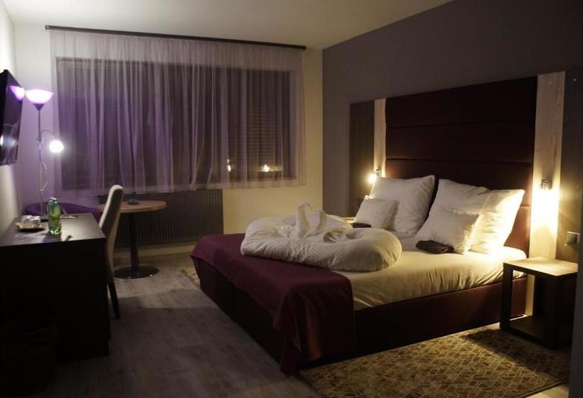 住宿加早餐  Fitromax Ajka