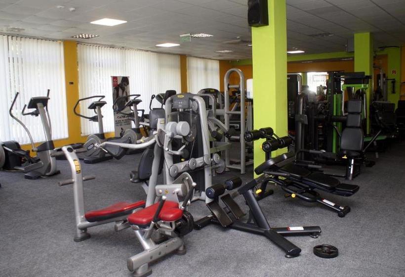 住宿加早餐  Fitromax Ajka