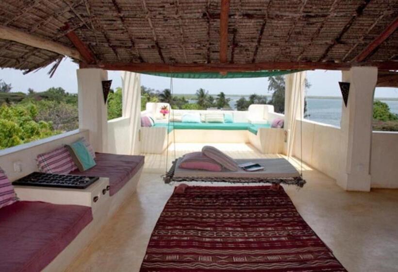 تختخواب و صبحانه Jannataan