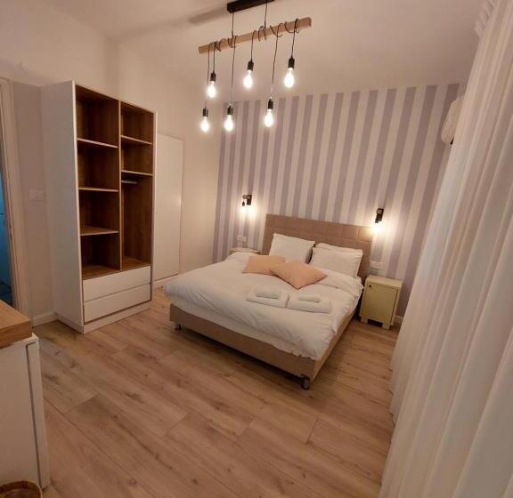 Bed and Breakfast Lishansky Since 1936