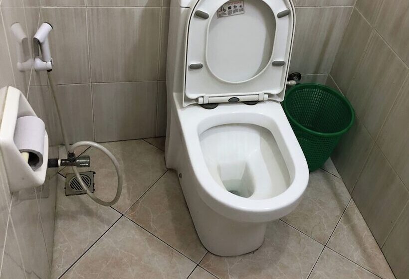 تختخواب و صبحانه Tudor Water Sports