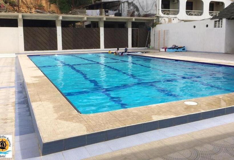 تختخواب و صبحانه Tudor Water Sports