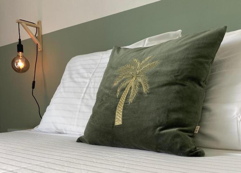 تختخواب و صبحانه Boutique Hotel Jt Curaçao