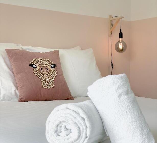 تختخواب و صبحانه Boutique Hotel Jt Curaçao