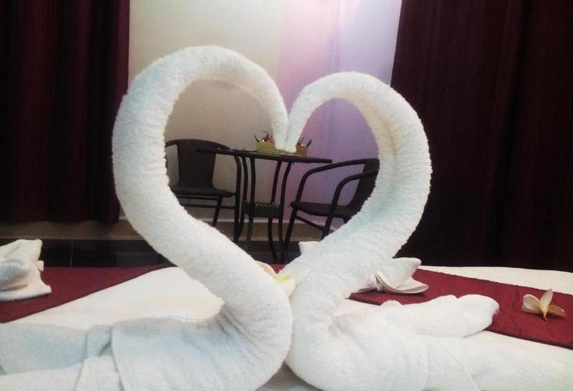 فندق Au Paradis Bleu