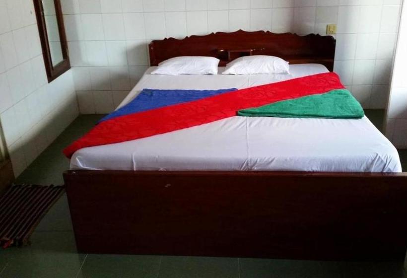 호텔 Chhaya Guest House