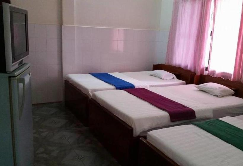 호텔 Chhaya Guest House