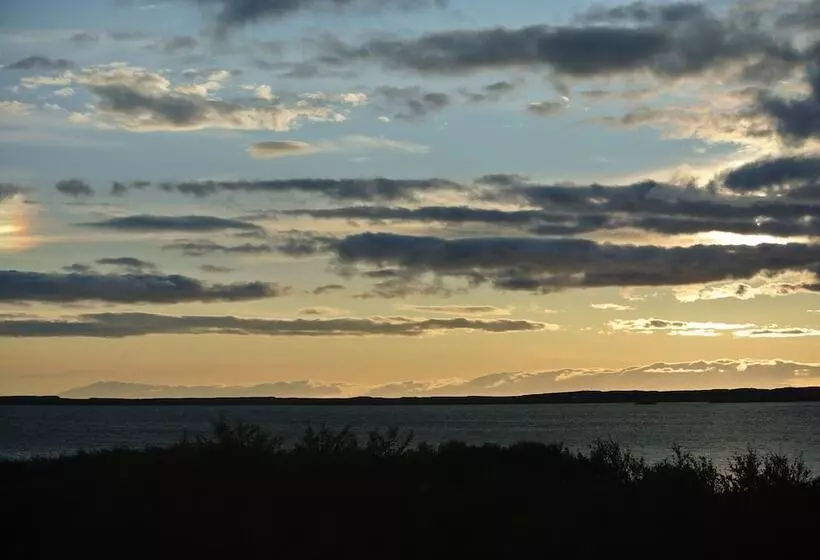 هتل Hafnarfjall
