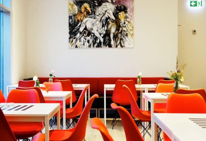 هتل Hótel Heiðmörk