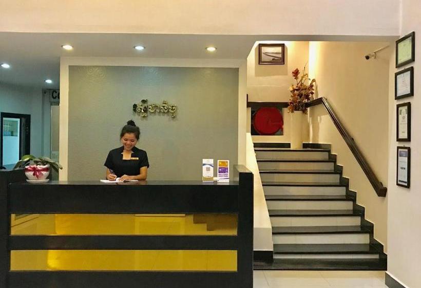 Отель Reasmey Cheanich