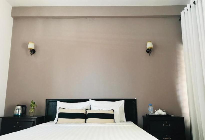 Отель Reasmey Cheanich