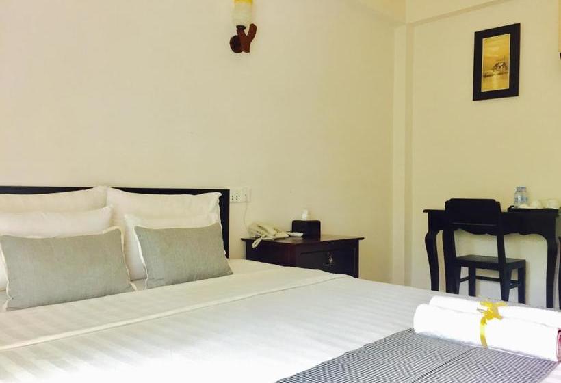 Отель Reasmey Cheanich