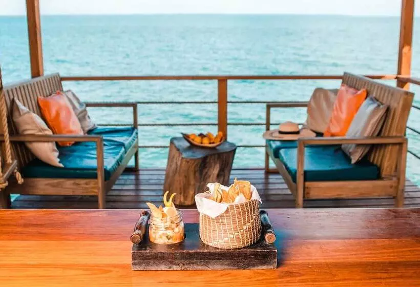 リゾートホテル The Lodge At Jaguar Reef