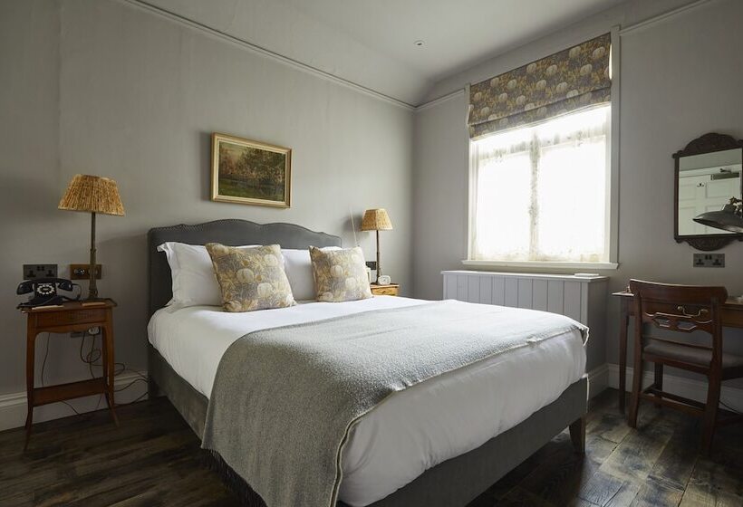 Отель The Pig At Combe   Devon