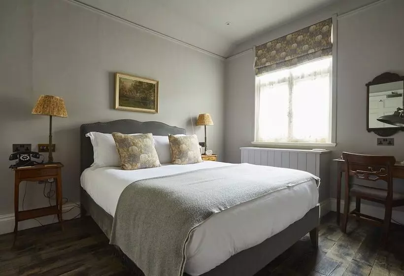 Hotel The Pig At Combe   Devon