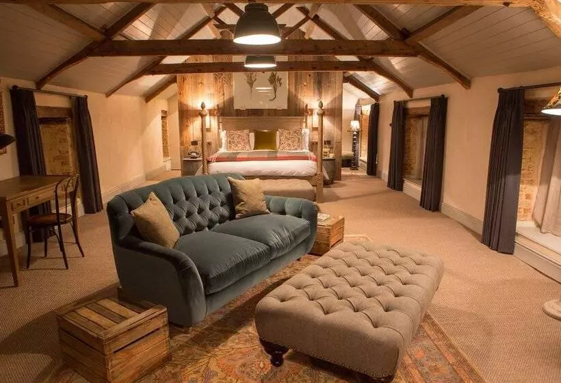 Hotel The Pig At Combe   Devon