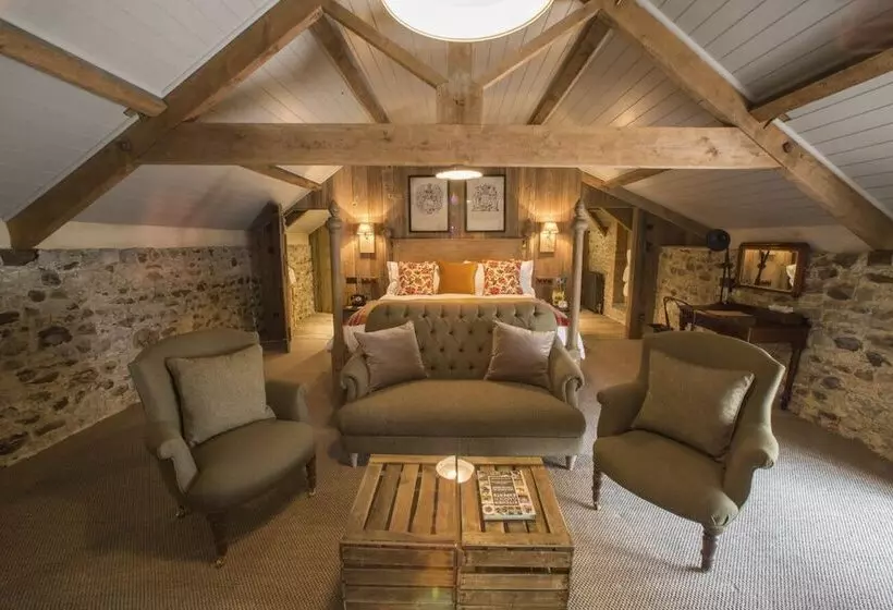 Hotel The Pig At Combe   Devon