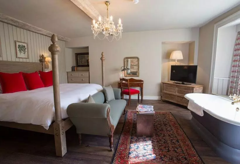 Hotel The Pig At Combe   Devon