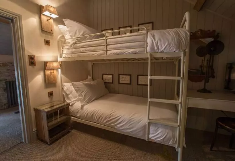 Hotel The Pig At Combe   Devon