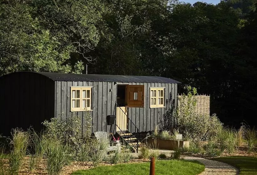 Hotel The Pig At Combe   Devon