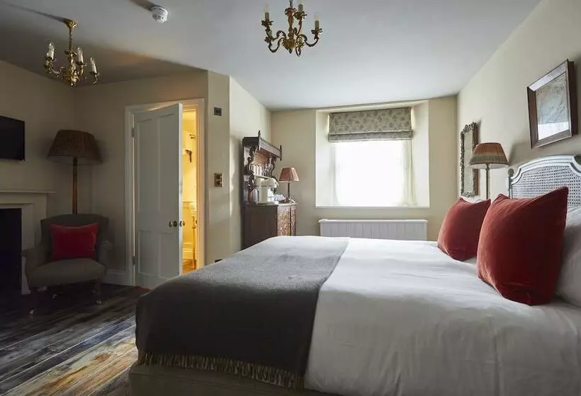 Hotel The Pig At Combe   Devon