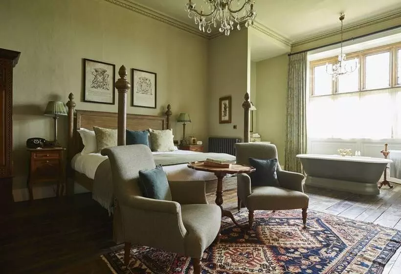 Hotel The Pig At Combe   Devon