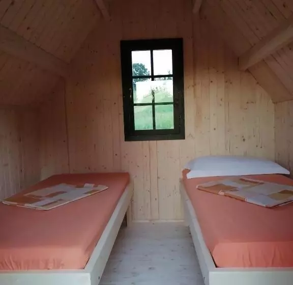 Aamiaismajoitus (B&B) Pensiune Rozalia   Camping