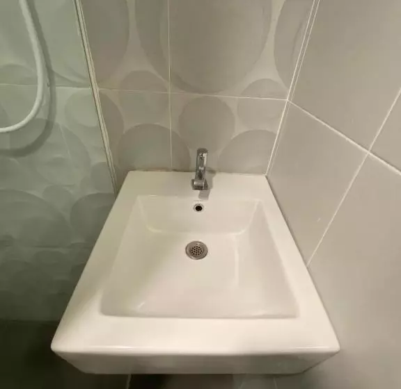 ホテル B & B 31 Kota Kinabalu