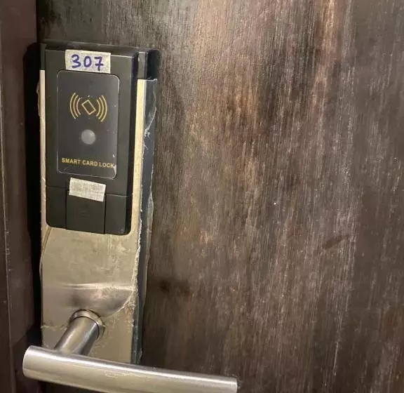 ホテル B & B 31 Kota Kinabalu