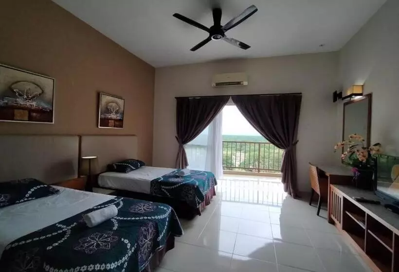 Hotelli Buluh Inn @ Gold Coast Morib