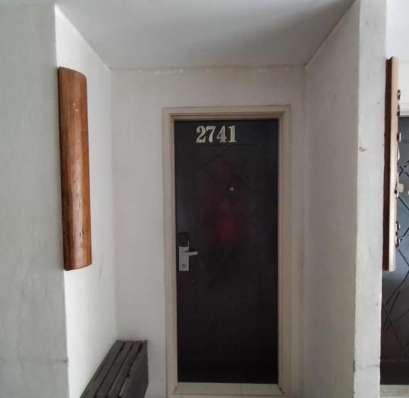 Hotel Buluh Inn @ Gold Coast Morib