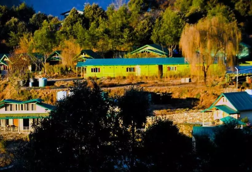 Hôtel Silver Cloud Cottages