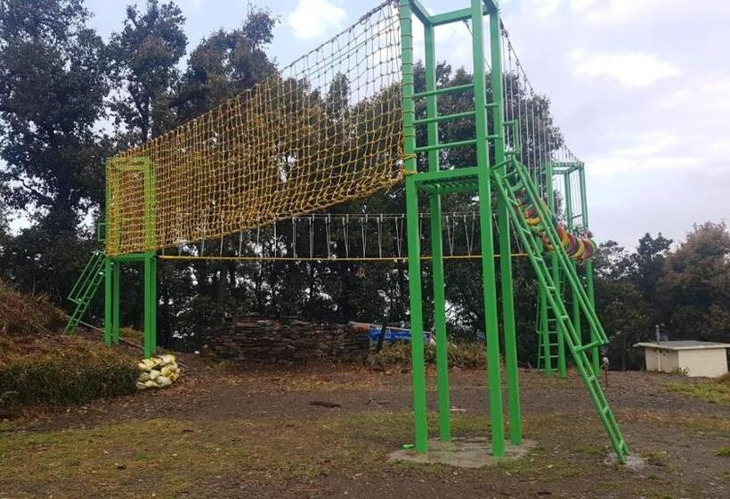 Hotel Silver Cloud Cottages