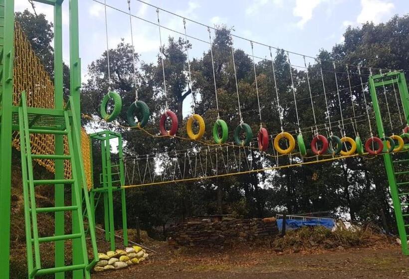 Hotel Silver Cloud Cottages