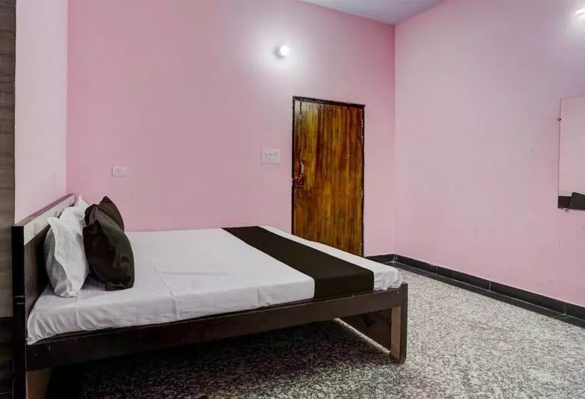 Oyo Flagship Hotel Radhe Inn