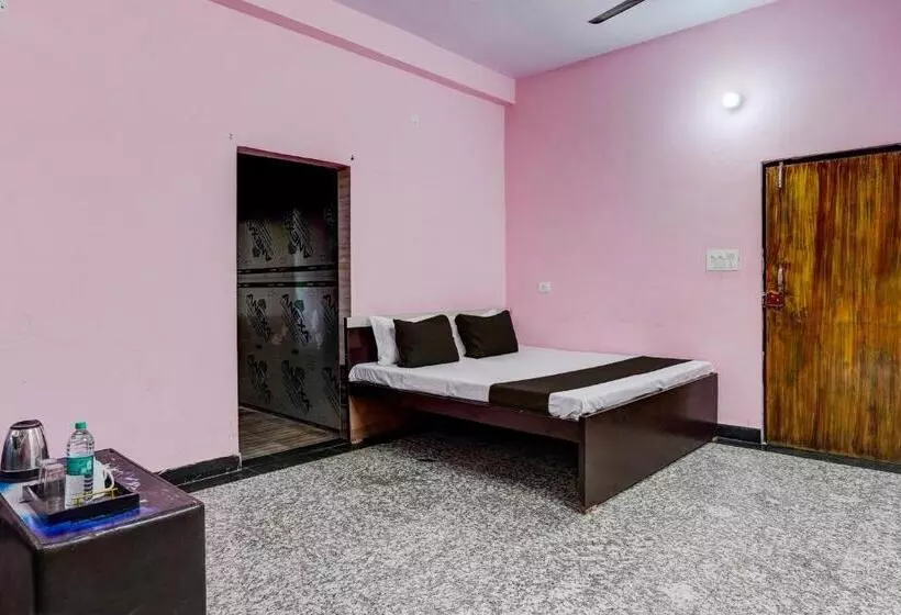 Oyo Flagship Hotel Radhe Inn