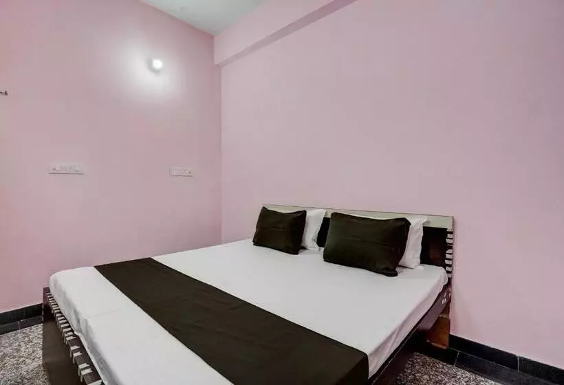 Oyo Flagship Hotel Radhe Inn