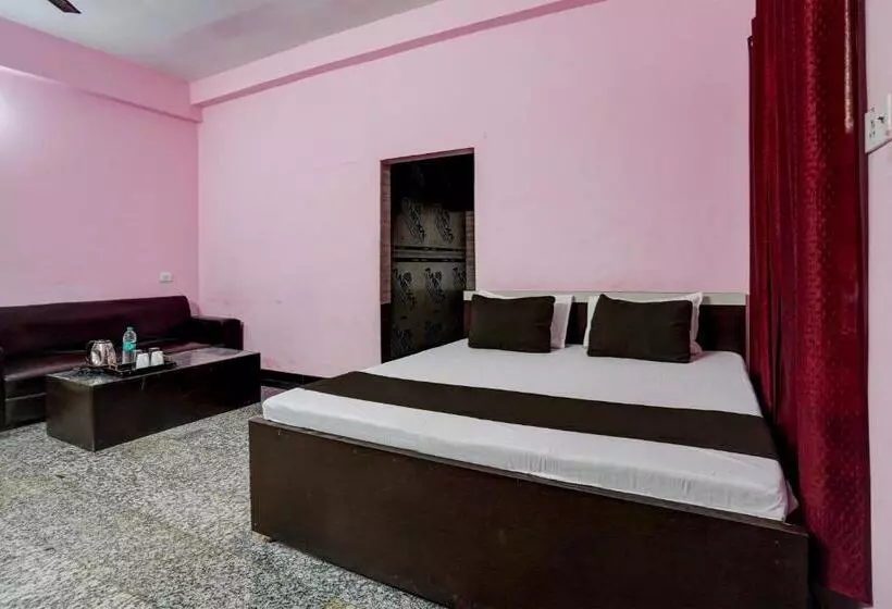 Oyo Flagship Hotel Radhe Inn