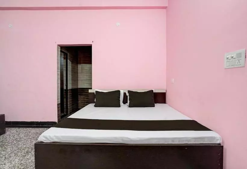 Oyo Flagship Hotel Radhe Inn