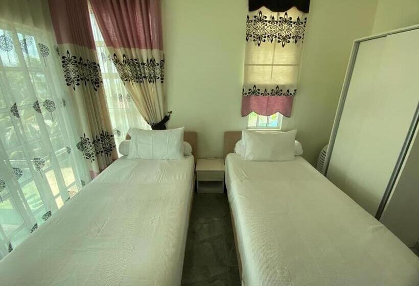 Pensió Coliving Che Beach House By Vale Pine