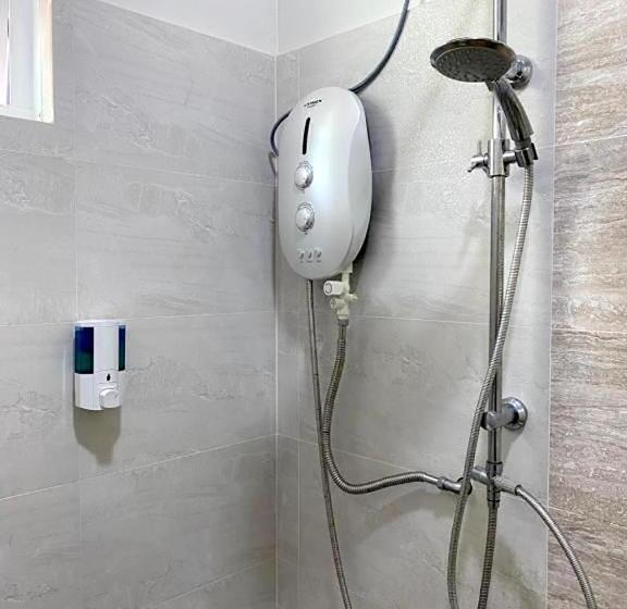 Pensió Coliving Che Beach House By Vale Pine