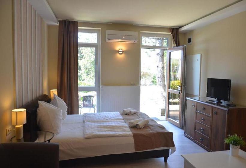 Adler Hotel & Wellness