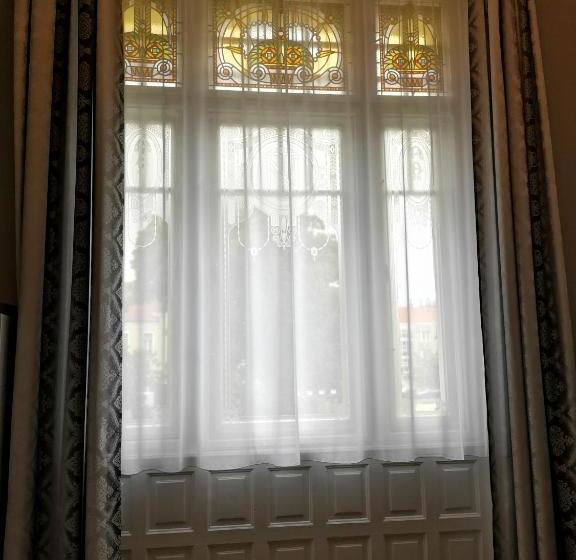 Bed and Breakfast Kakukk Panzió