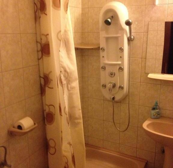 تختخواب و صبحانه Bocskai Panzió